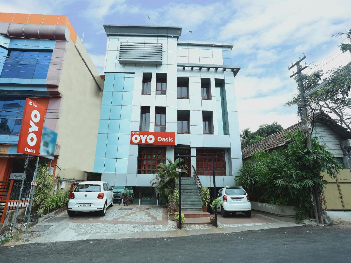 โอโย 5344 โฮเต็ล โอเอซิส Hotel Thiruvananthapuram ภายนอก รูปภาพ