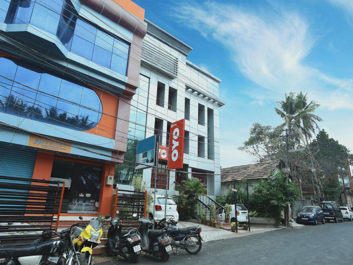 โอโย 5344 โฮเต็ล โอเอซิส Hotel Thiruvananthapuram ภายนอก รูปภาพ