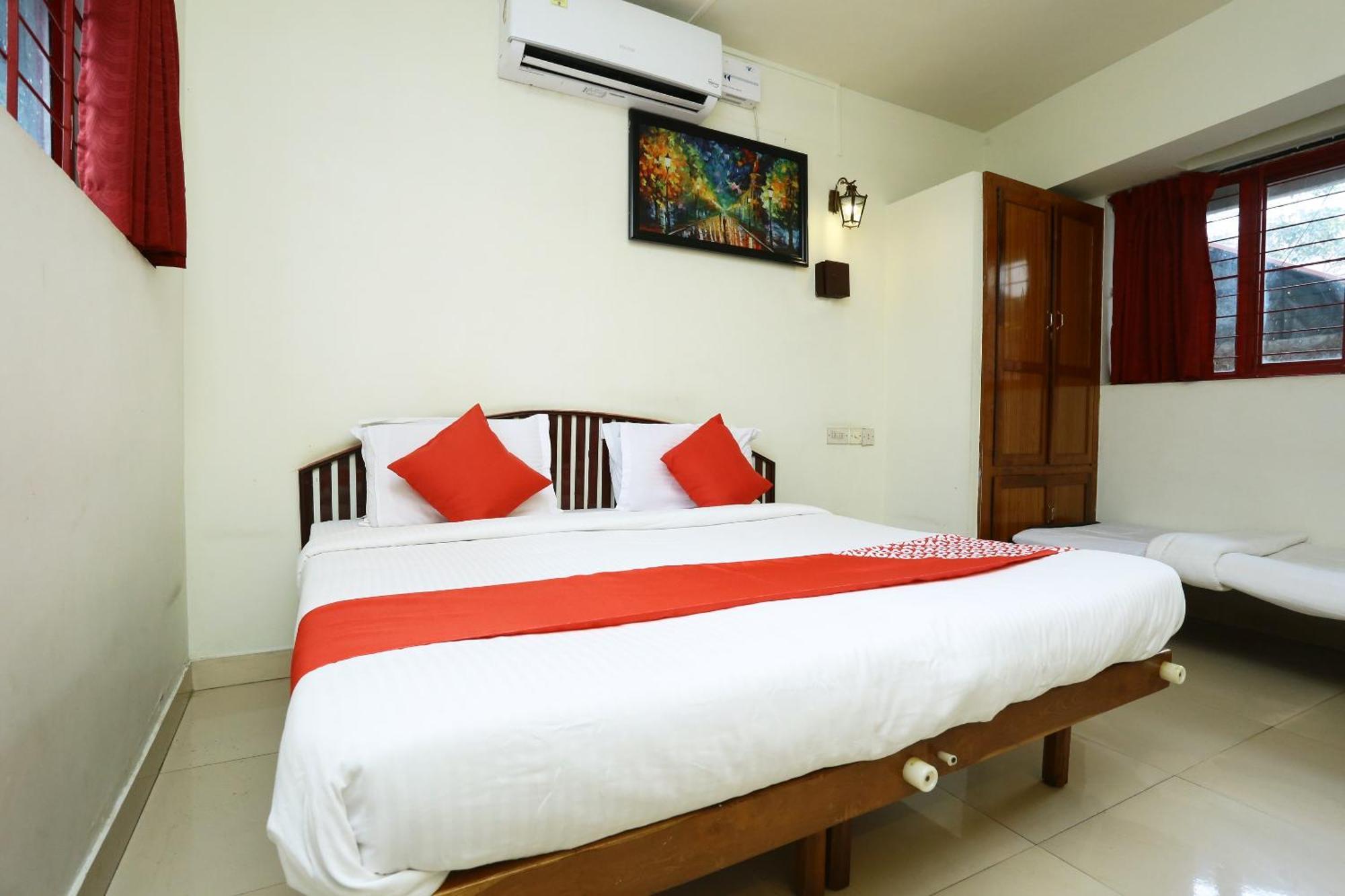โอโย 5344 โฮเต็ล โอเอซิส Hotel Thiruvananthapuram ภายนอก รูปภาพ